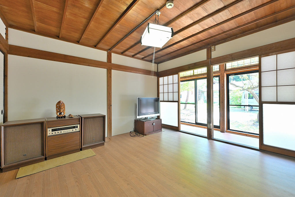 秋葉区塩谷 リフォーム済み11DK 角地 - 