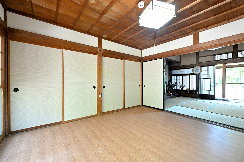 秋葉区塩谷 リフォーム済み11DK 角地 - 