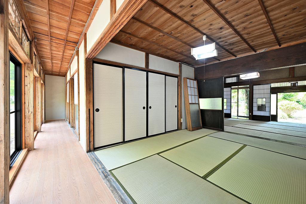 秋葉区塩谷 リフォーム済み11DK 角地 - 