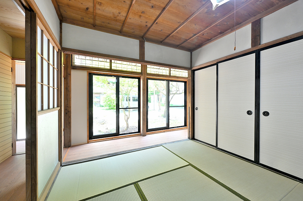 秋葉区塩谷 リフォーム済み11DK 角地 - 