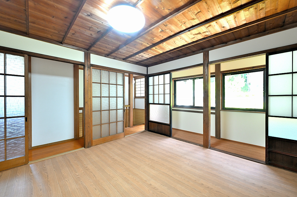 秋葉区塩谷 リフォーム済み11DK 角地 - 