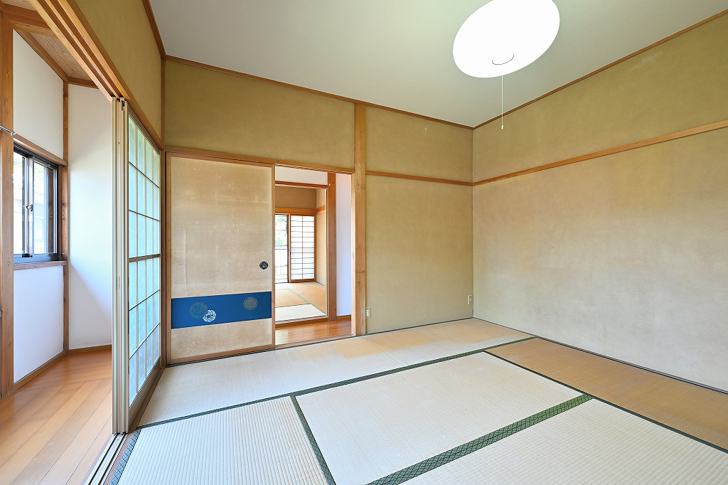 秋葉区塩谷 リフォーム済み11DK 角地 - 