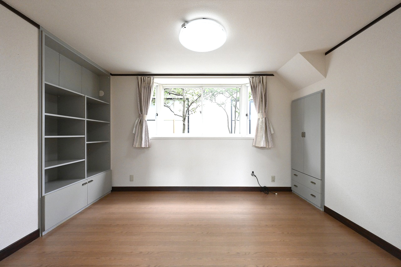 江南区亀田新明町4丁目 中古住宅 8LD+K - 