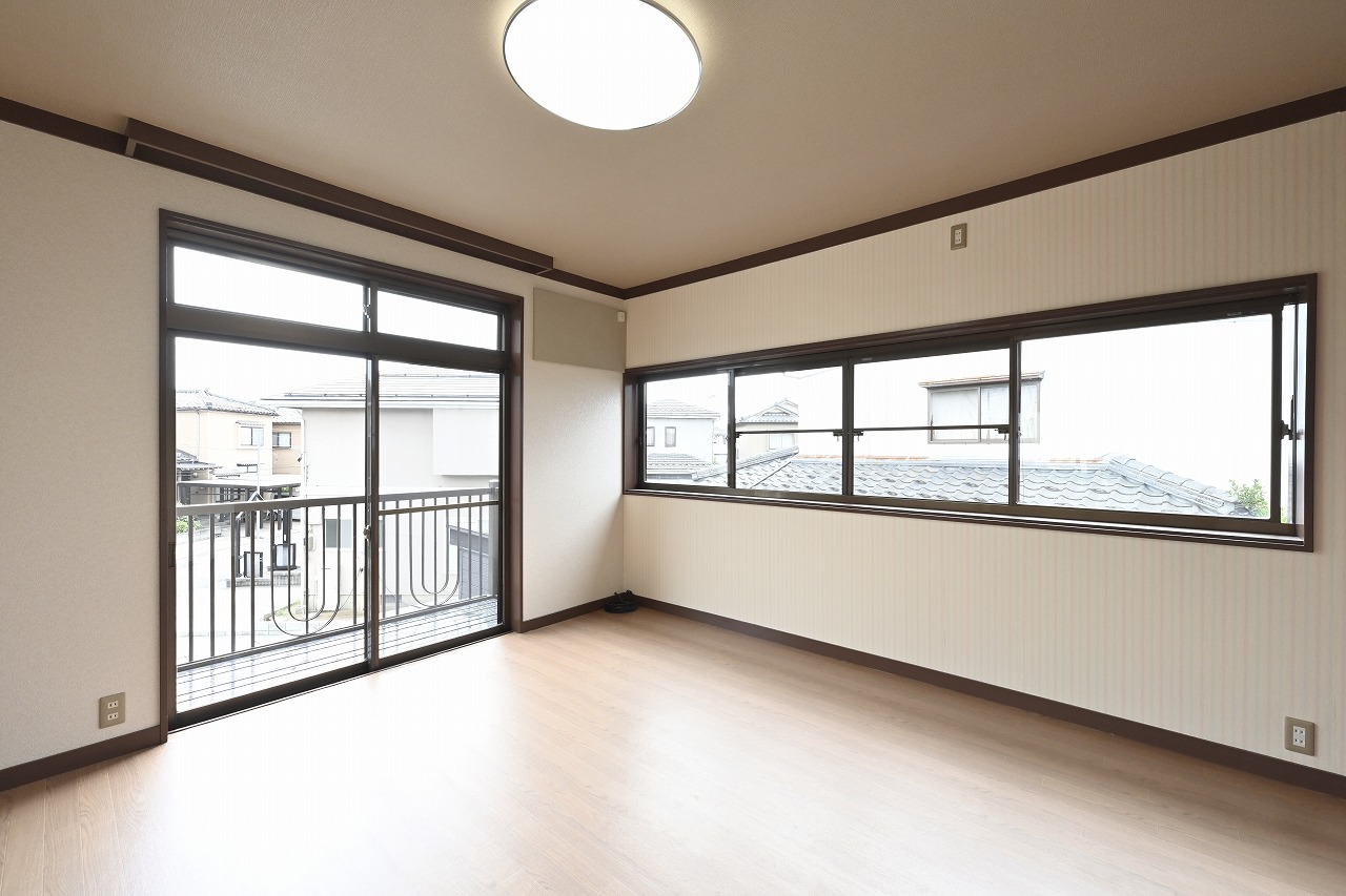 江南区亀田新明町4丁目 中古住宅 8LD+K - 