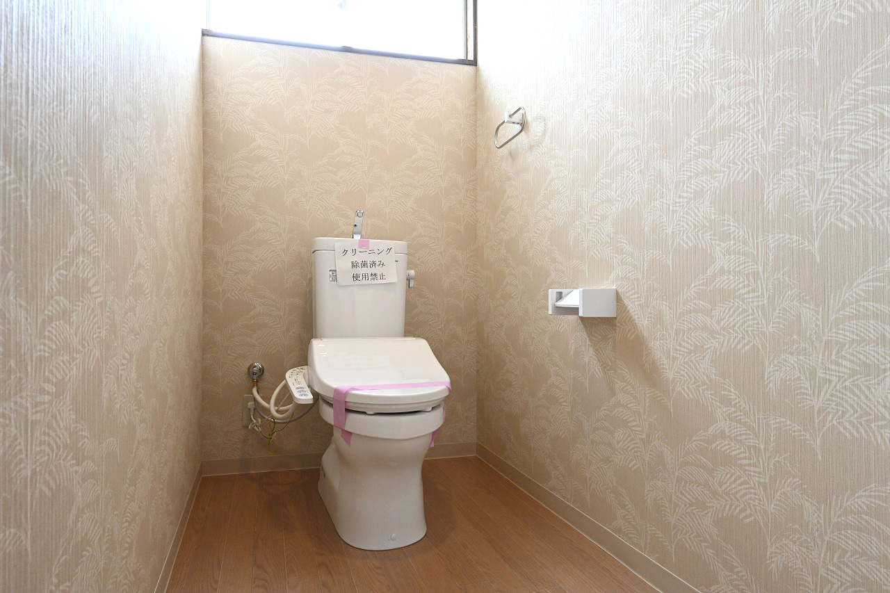 江南区亀田新明町4丁目 中古住宅 8LD+K - 