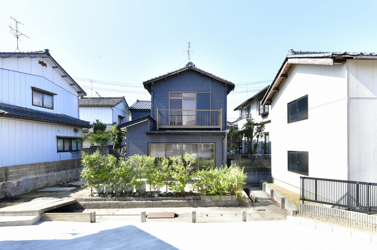江南区亀田新明町4丁目 中古住宅 8LD+K - 