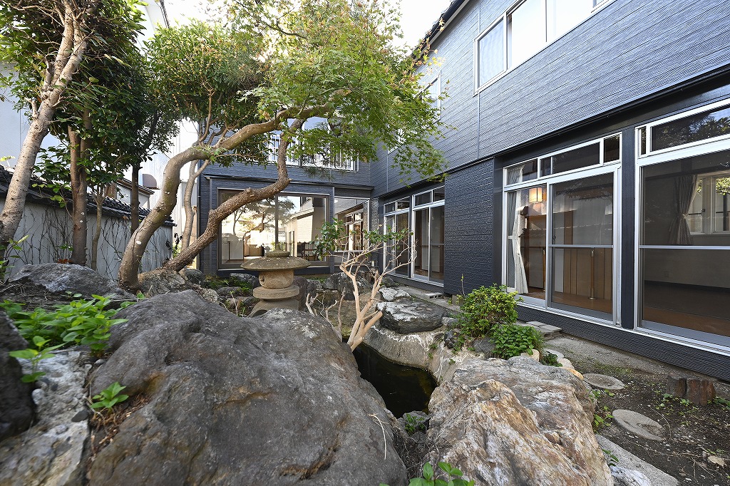 江南区亀田新明町4丁目 中古住宅 8LD+K - 