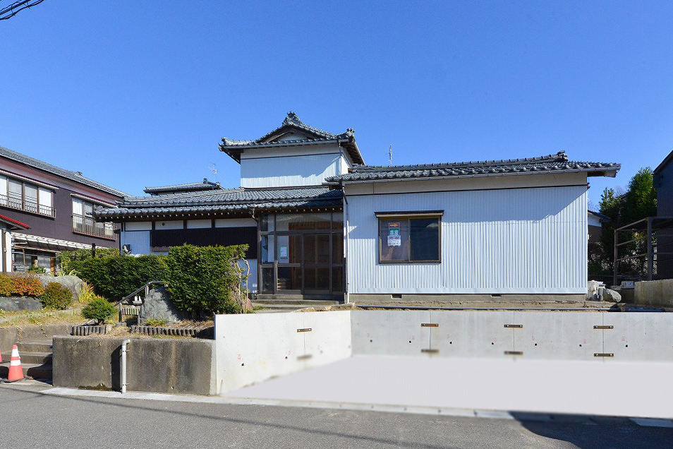 新潟市秋葉区中村 大規模リフォーム済みハイグレード6LDK住宅
