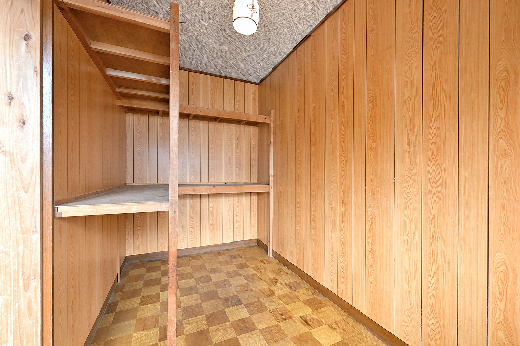 新潟県新発田市大栄町4丁目 中古住宅 6DK - 