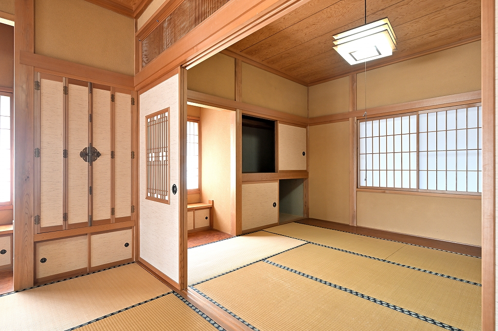 新潟県新発田市大栄町4丁目 中古住宅 6DK - 