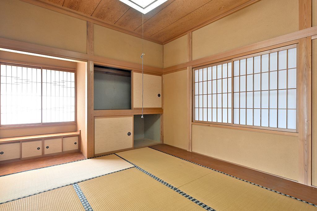 新潟県新発田市�大栄町4丁目 中古住宅 6DK - 