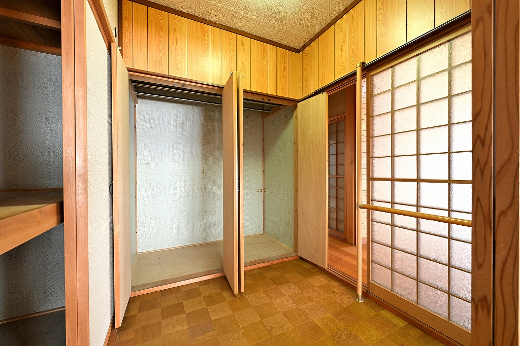 新潟県新発田市大栄町4丁目 中古住宅 6DK - 