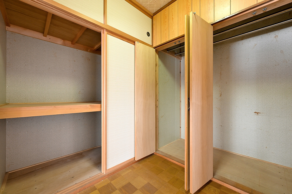新潟県新発田市大栄町4丁目 中古住宅 6DK - 