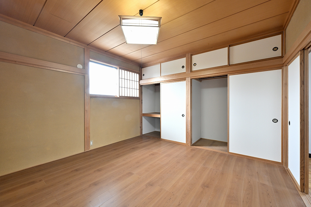 新潟県新発田市大栄町4丁目 中古住宅 6DK - 