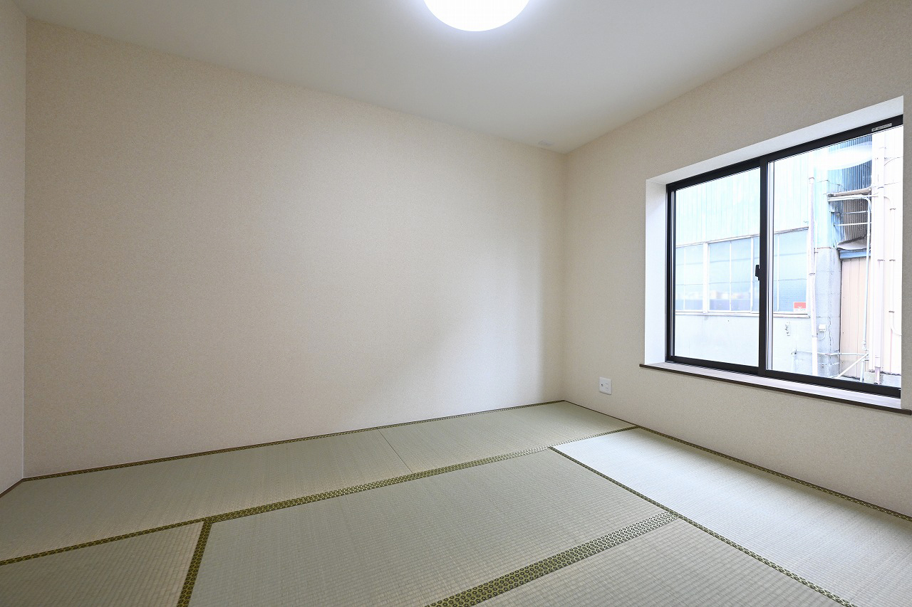 新潟県燕市水道町4丁目A棟 - 